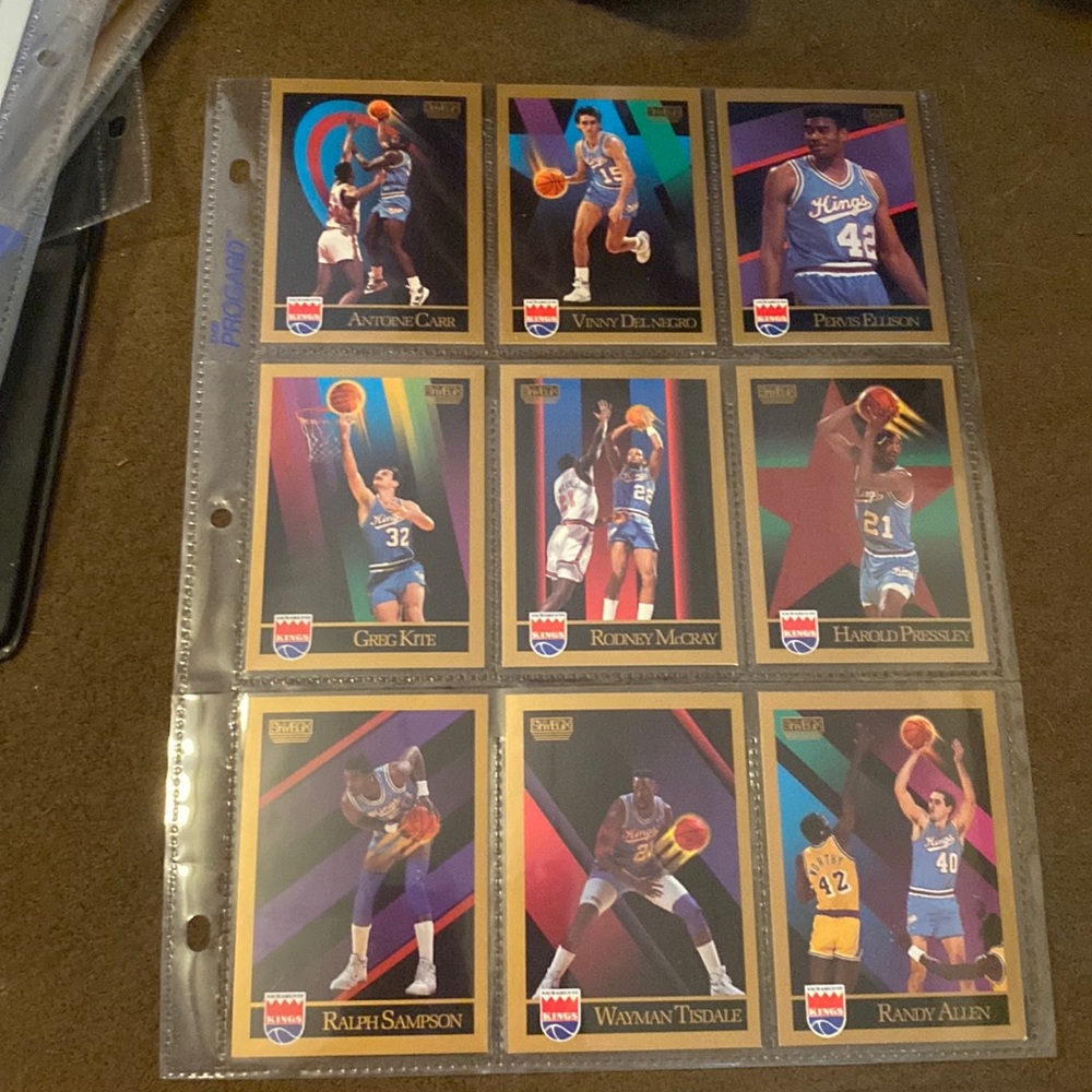 NBA Sacramento Kings Skybox Basketball Trading Card Lot